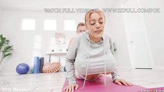 Amber Alena's athletic yoga routine turns into a sensual titty show